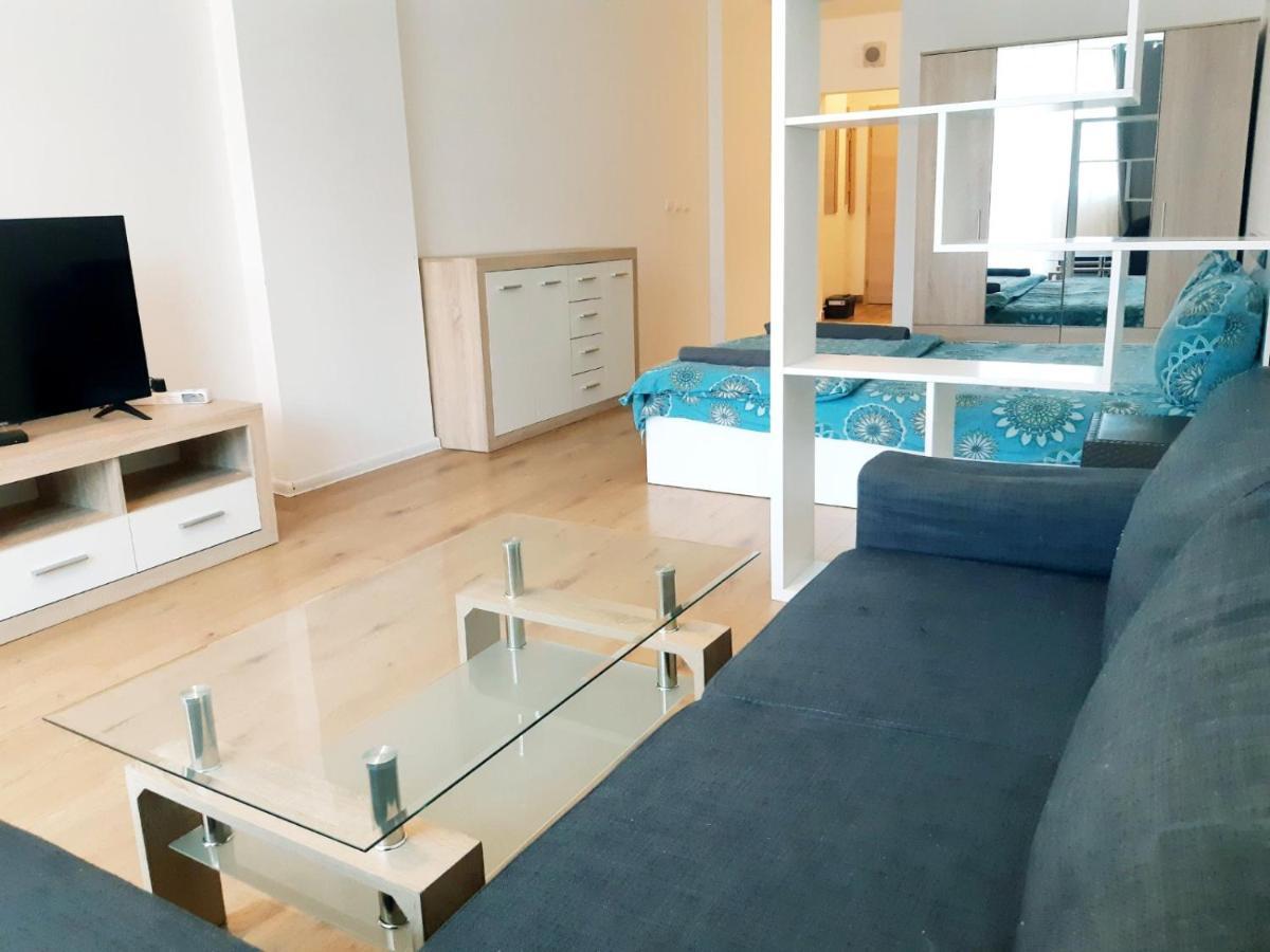 Huge Apartment With A Parking Space In The Same Building София Экстерьер фото